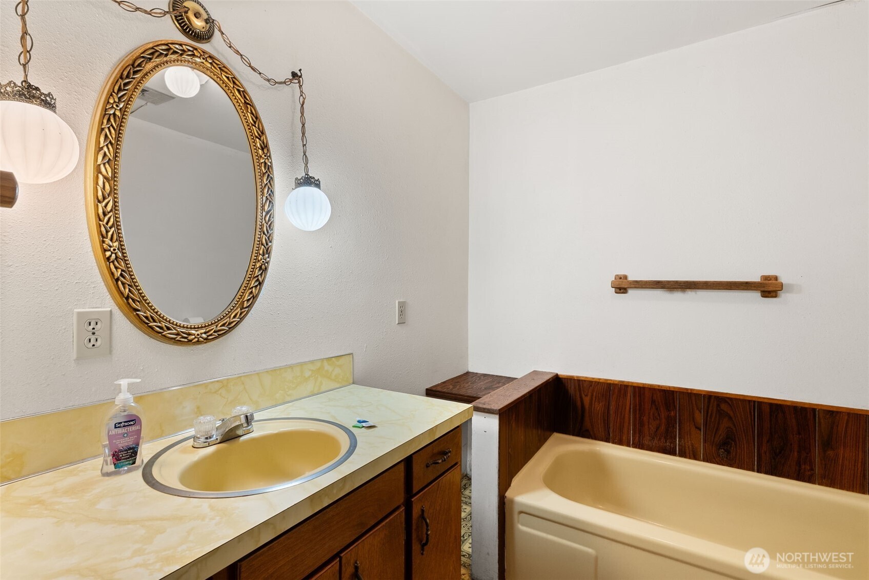 155 Bonell Road Randle WA 98377