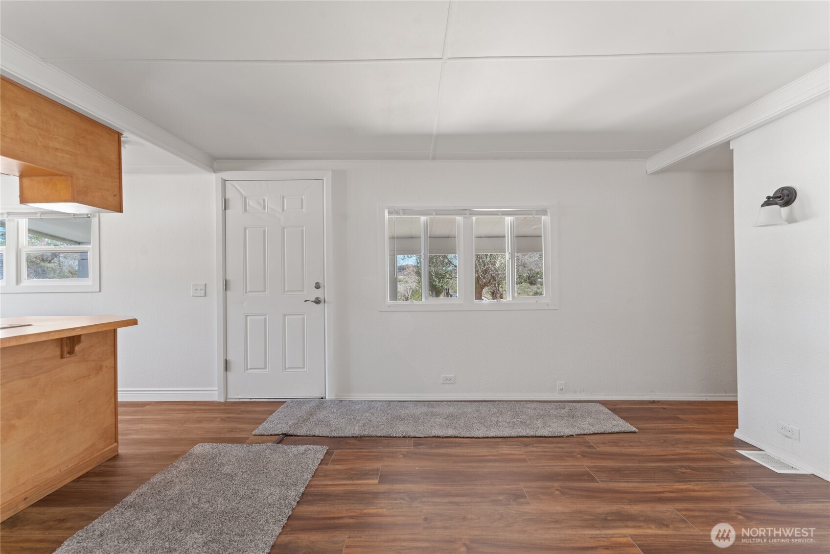 57970 Yakima Street NE Grand Coulee WA 99133