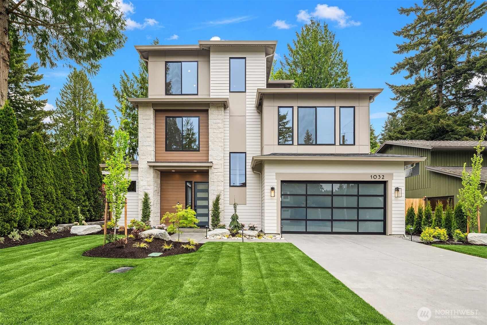 1032 107th Avenue SE Bellevue WA 98004