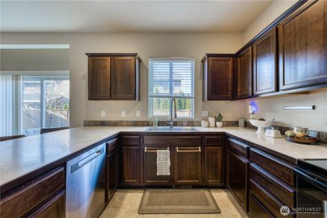 3523 181st Street E Tacoma WA 98446
