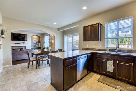 3523 181st Street E Tacoma WA 98446
