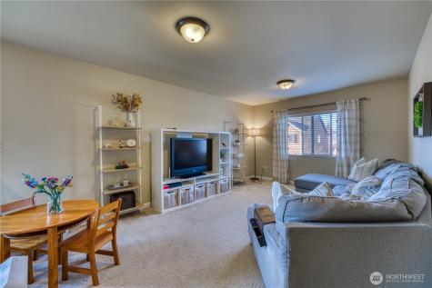 3523 181st Street E Tacoma WA 98446