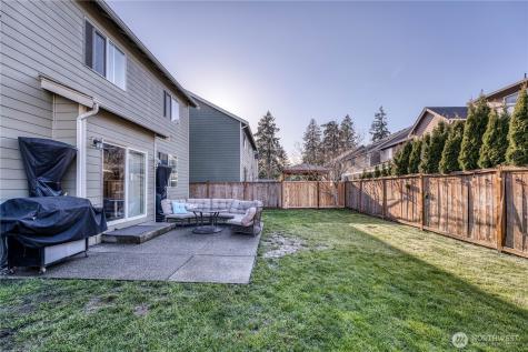 3523 181st Street E Tacoma WA 98446