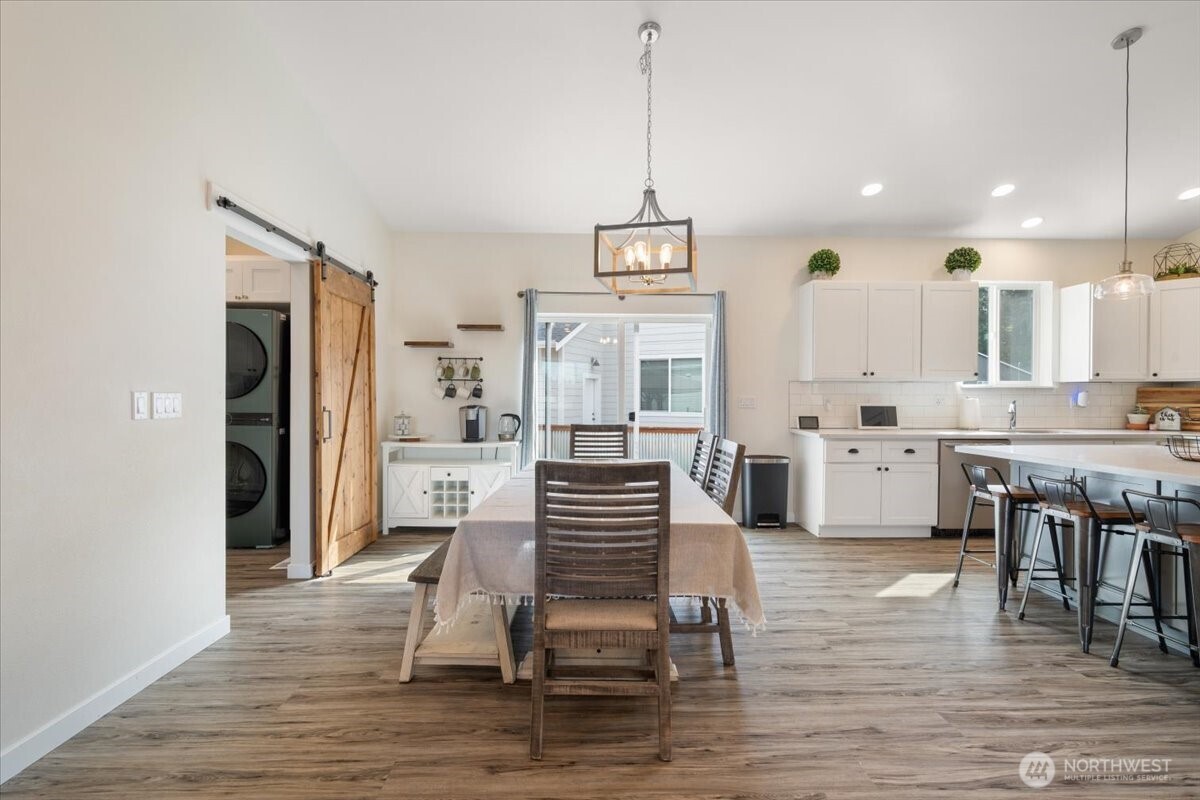 171 9th St NW Carbonado WA 98323