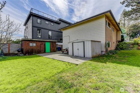 610 27th Avenue E Seattle WA 98112