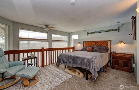 4911 NW 122 Street Vancouver WA 98685