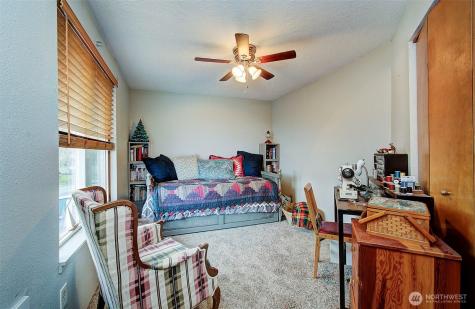 4911 NW 122 Street Vancouver WA 98685