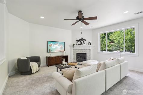 5015 240th Place SE Issaquah WA 98029