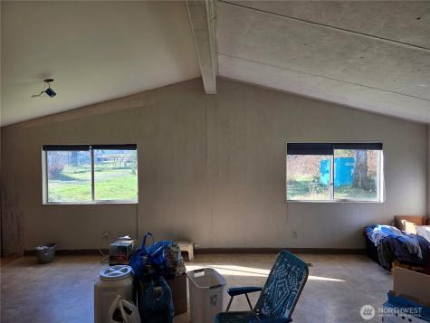 208 Burma Road Castle Rock WA 98611