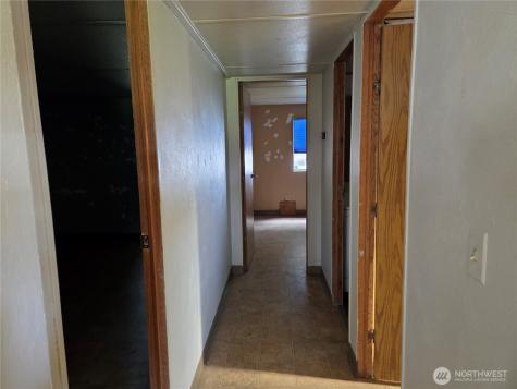 208 Burma Road Castle Rock WA 98611