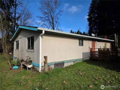 208 Burma Road Castle Rock WA 98611