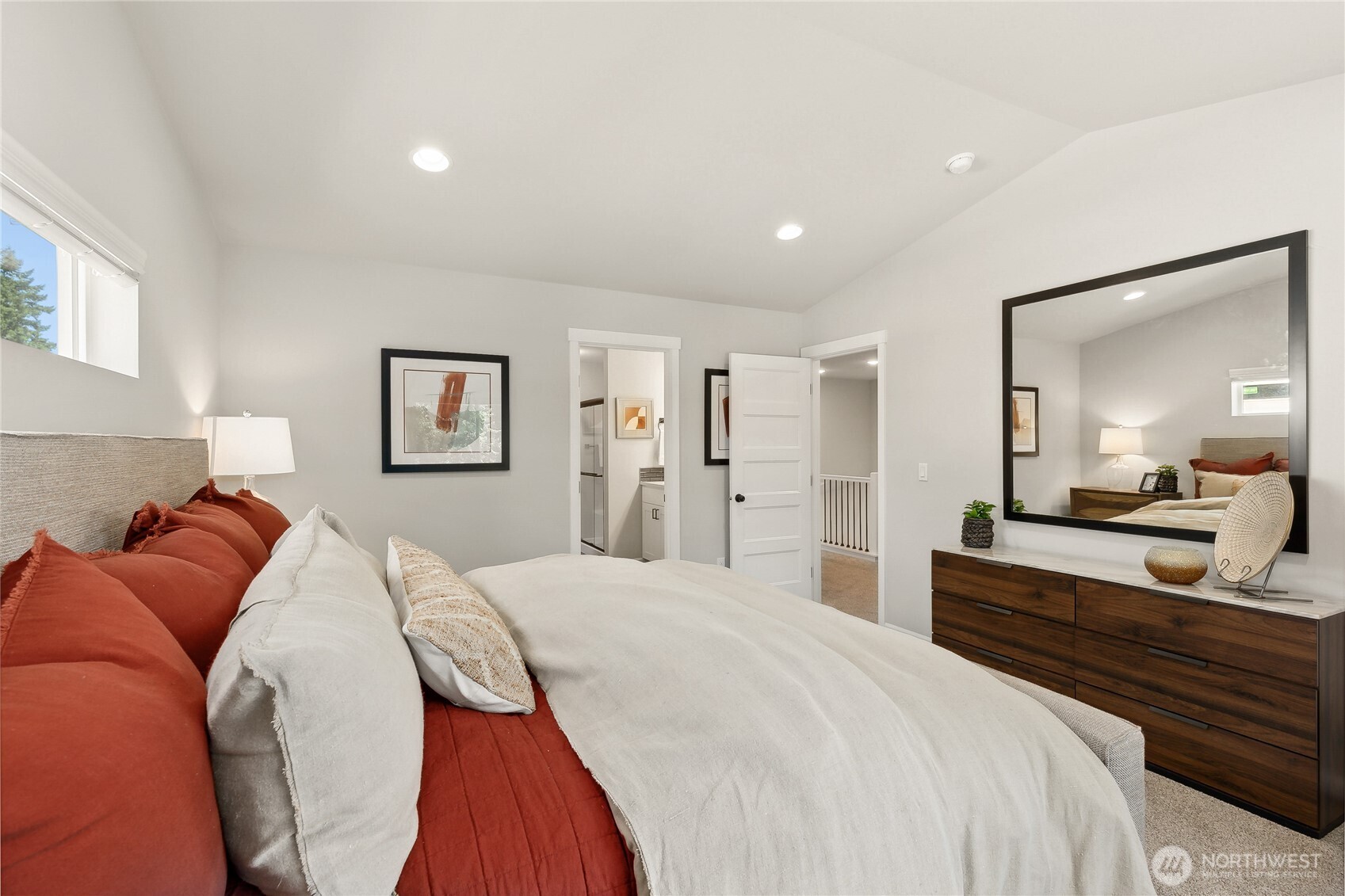 26919 30th Place S Kent WA 98032