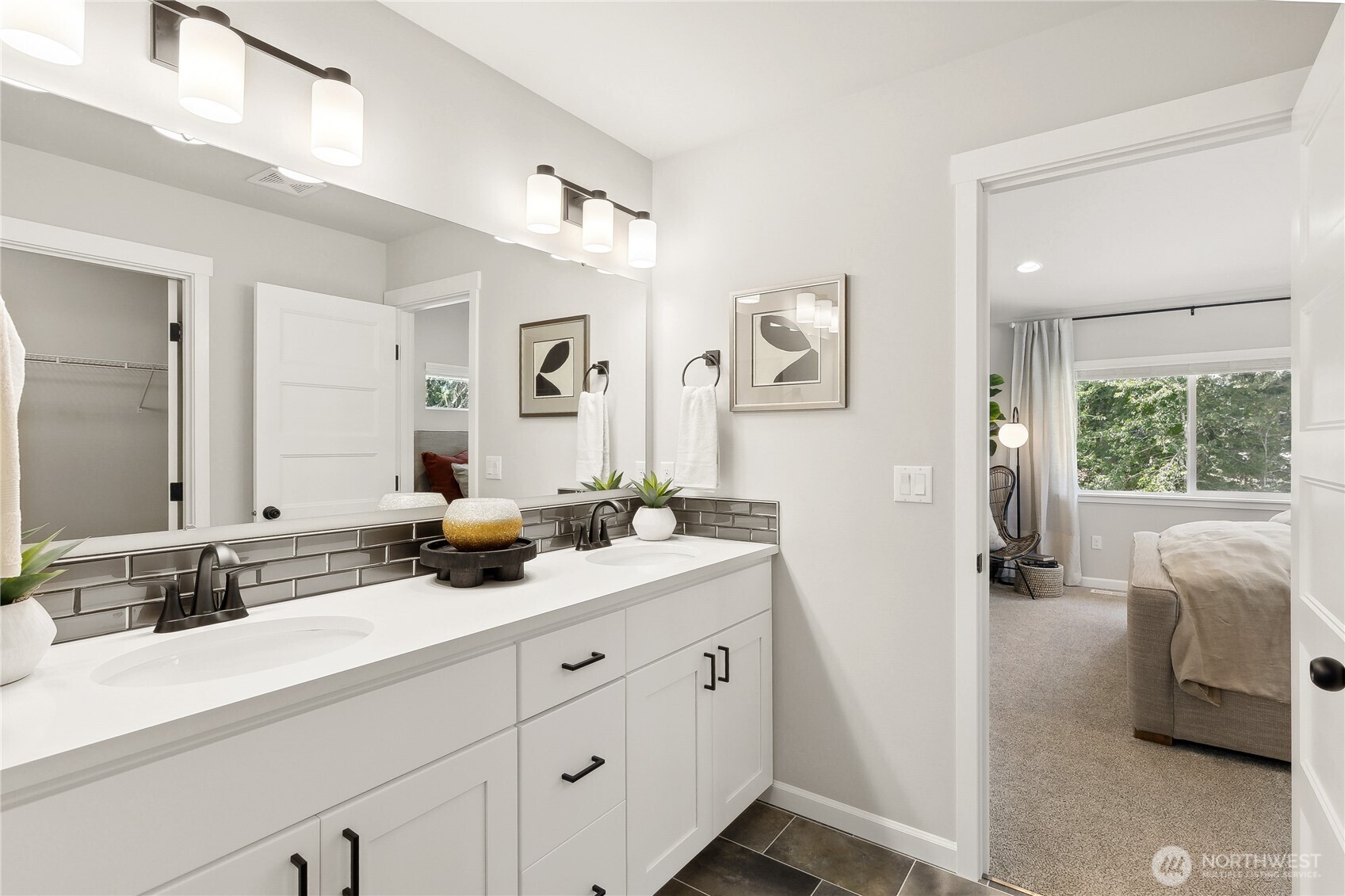 26919 30th Place S Kent WA 98032