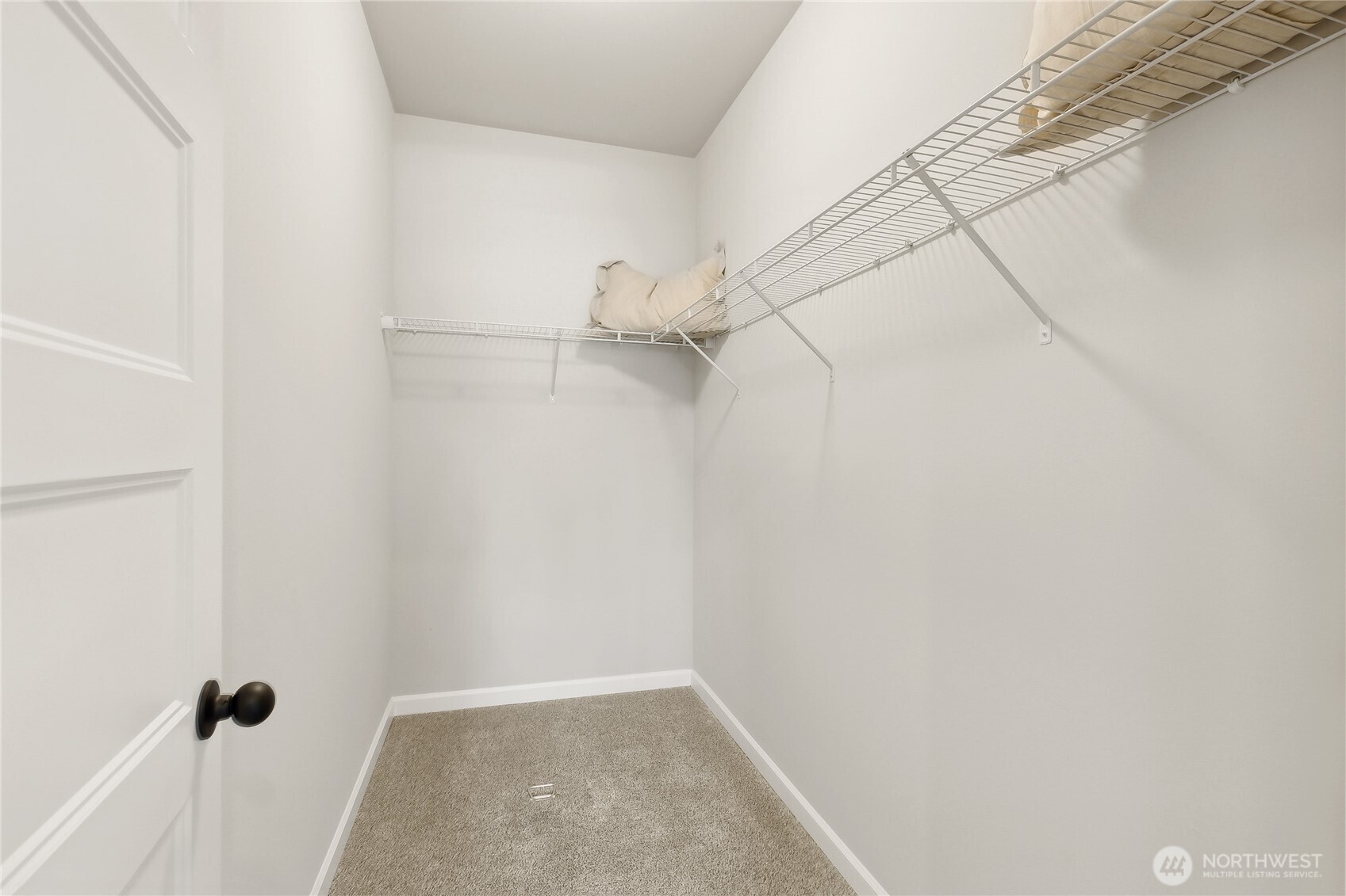 26919 30th Place S Kent WA 98032