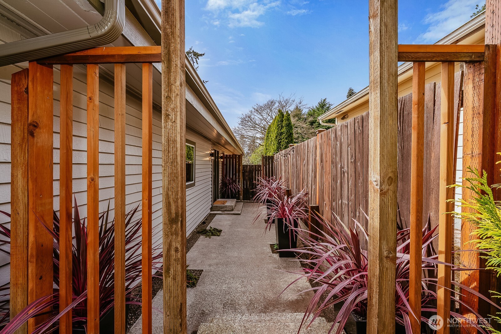 15863 15th Avenue NE Shoreline WA 98155