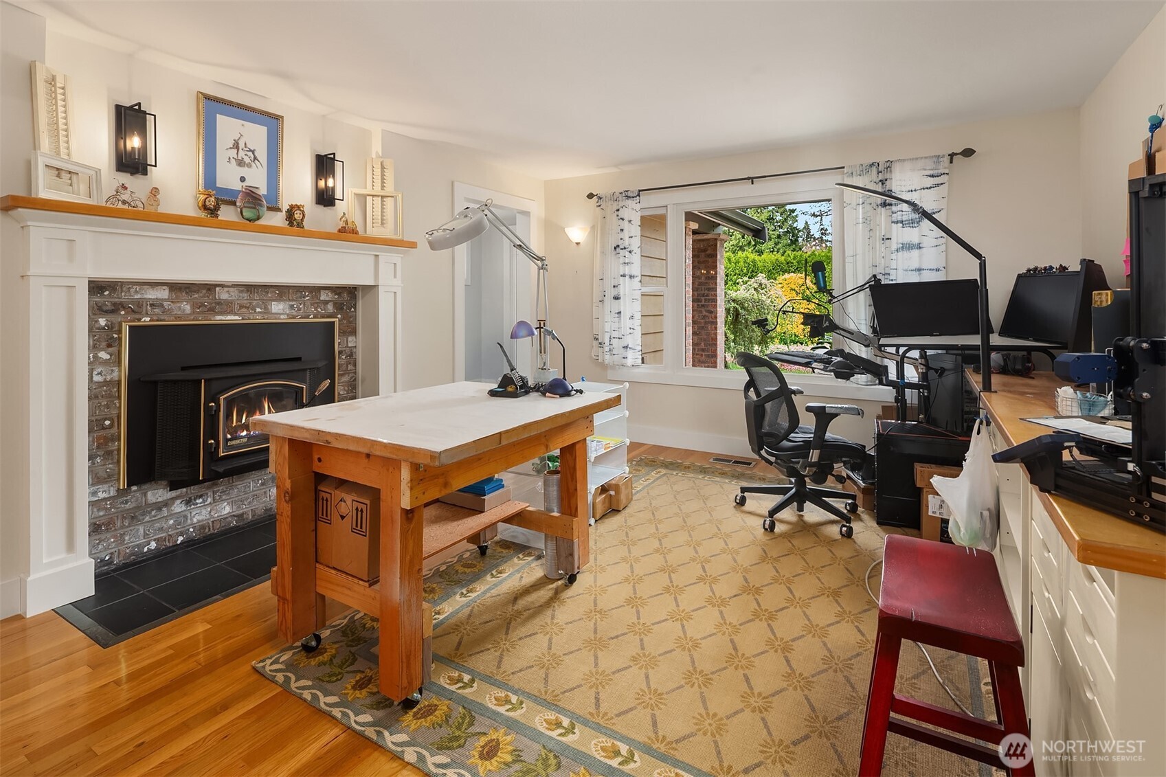 7732 195th Street SW Edmonds WA 98026