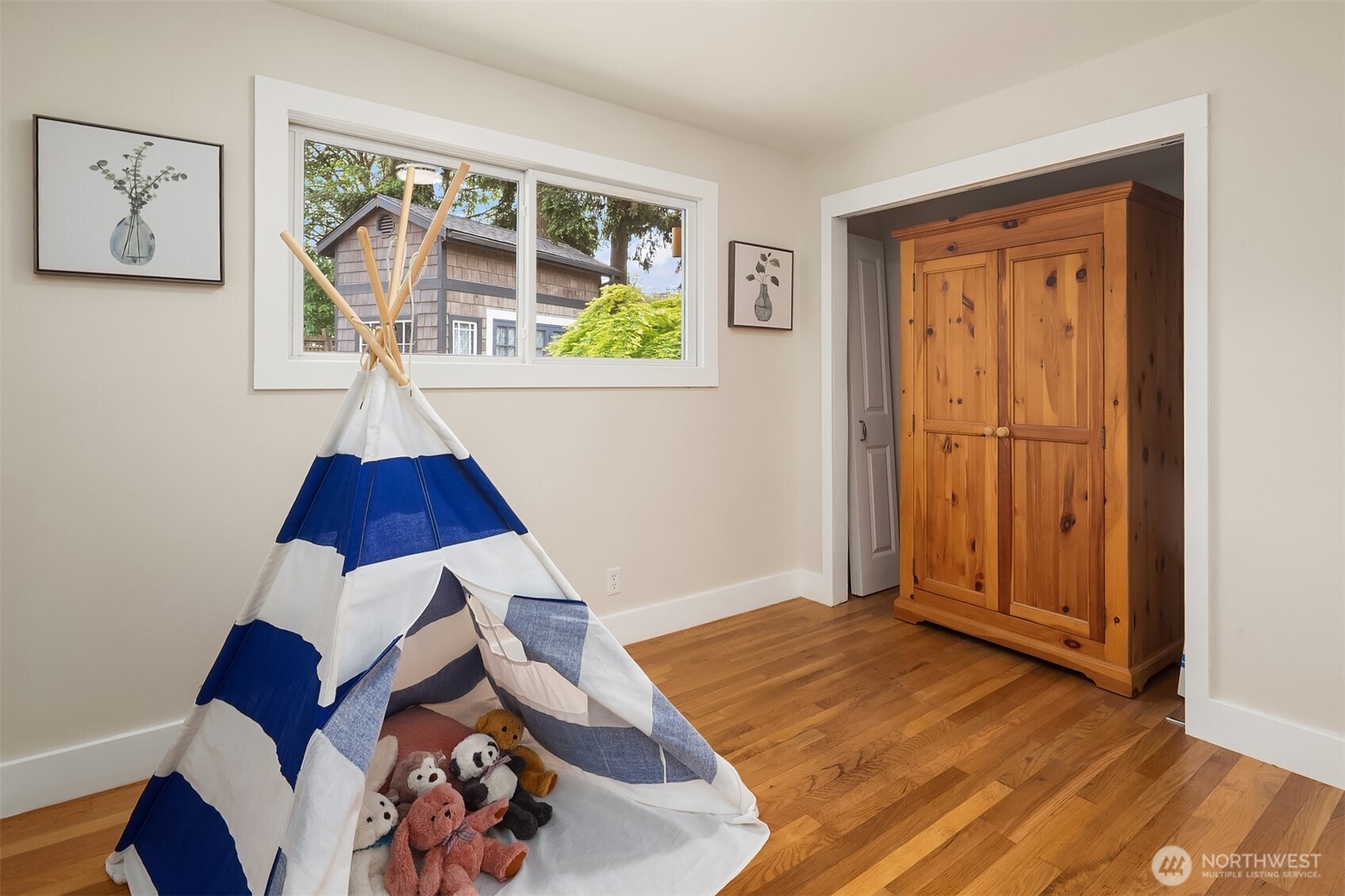 7732 195th Street SW Edmonds WA 98026