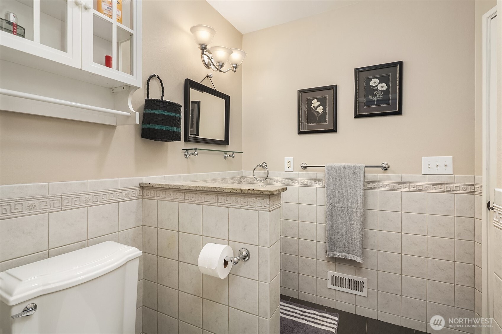 7732 195th Street SW Edmonds WA 98026