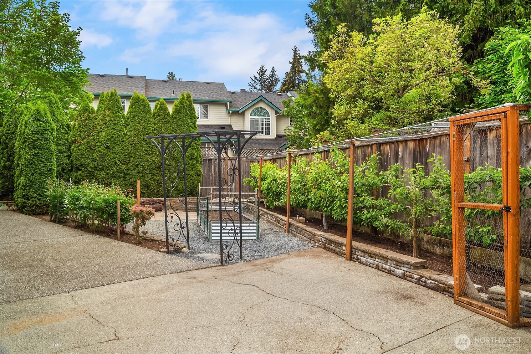 7732 195th Street SW Edmonds WA 98026