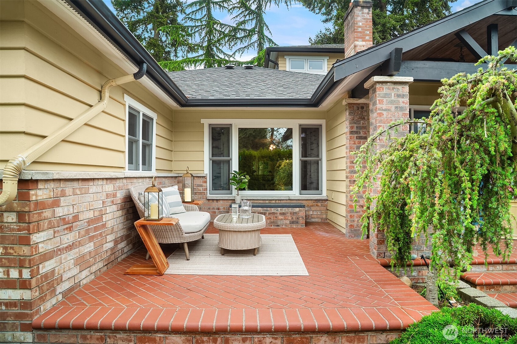 7732 195th Street SW Edmonds WA 98026