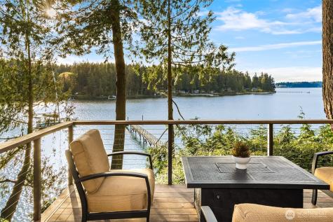 6518 NE Monte Vista Drive Bainbridge Island WA 98110