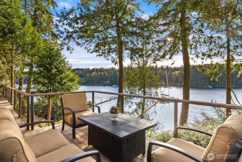 6518 NE Monte Vista Drive Bainbridge Island WA 98110