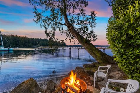 6518 Monte Vista Bainbridge Island WA 98110