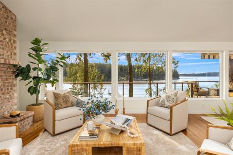 6518 NE Monte Vista Drive Bainbridge Island WA 98110