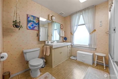 1932 Rucker Avenue Everett WA 98201