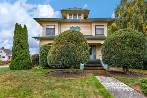 1932 Rucker Avenue Everett WA 98201
