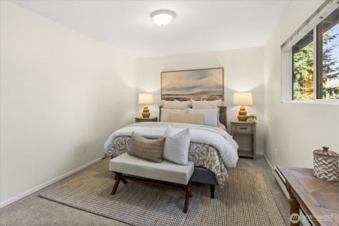 410 214th Street SW Bothell WA 98021