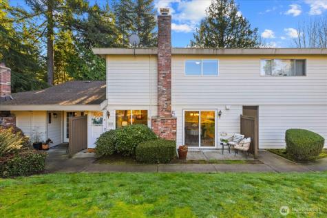 410 214th Street SW Bothell WA 98021