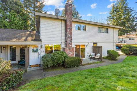 410 214th Street SW Bothell WA 98021