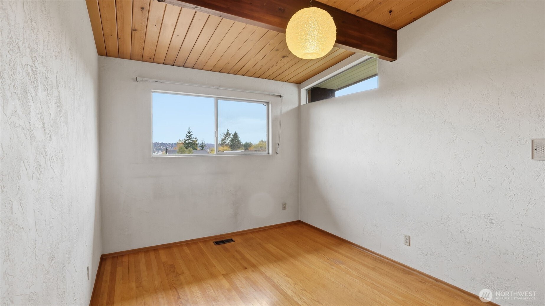 1401 Lincoln Avenue NE Renton WA 98056