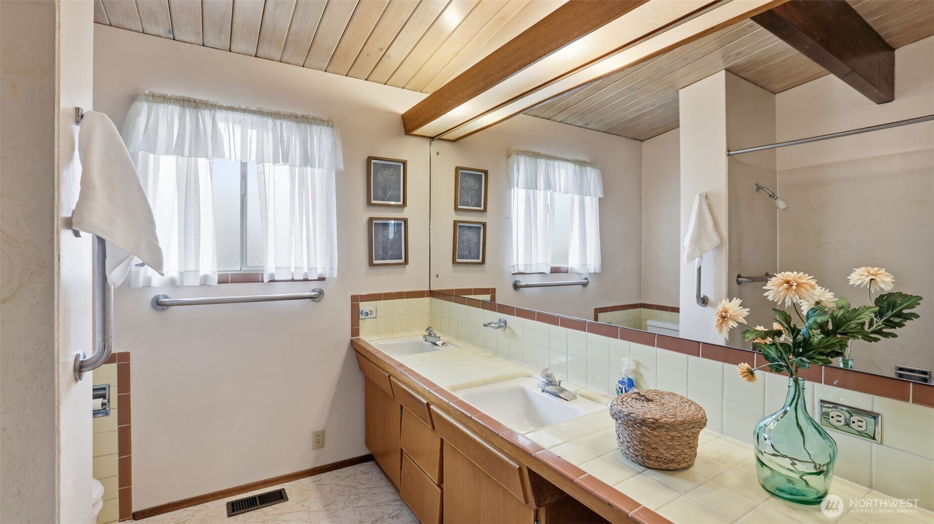 1401 Lincoln Avenue NE Renton WA 98056