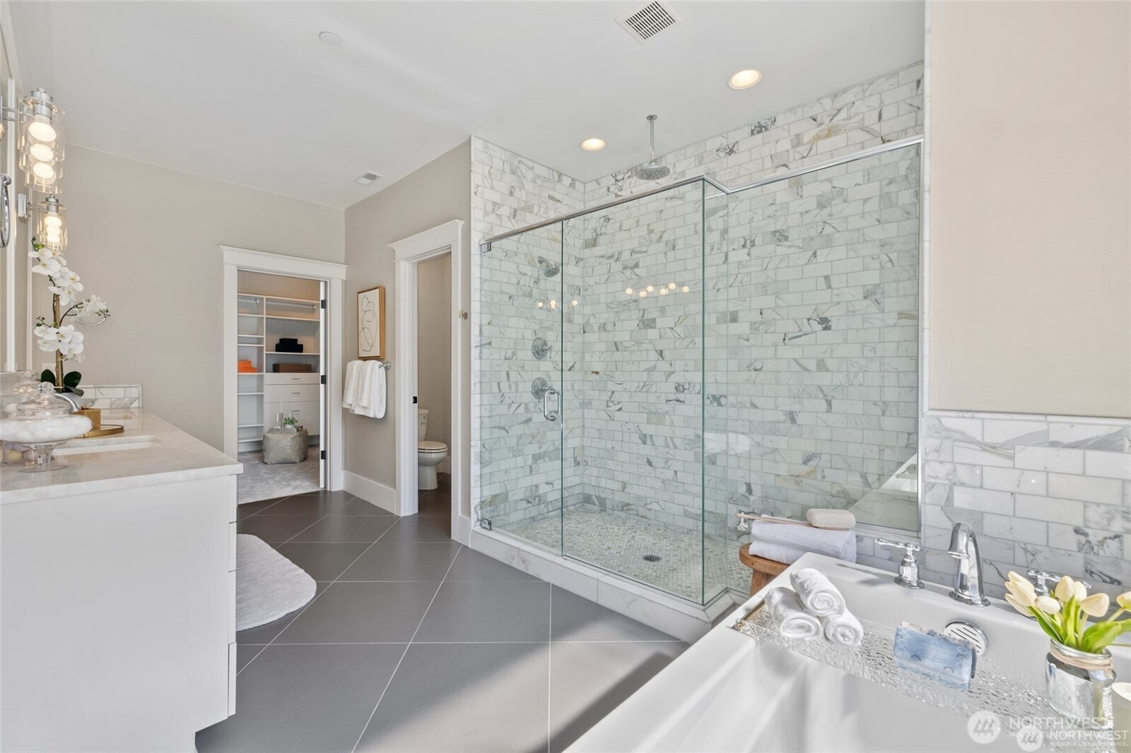 10610 NE 28th Street Bellevue WA 98004