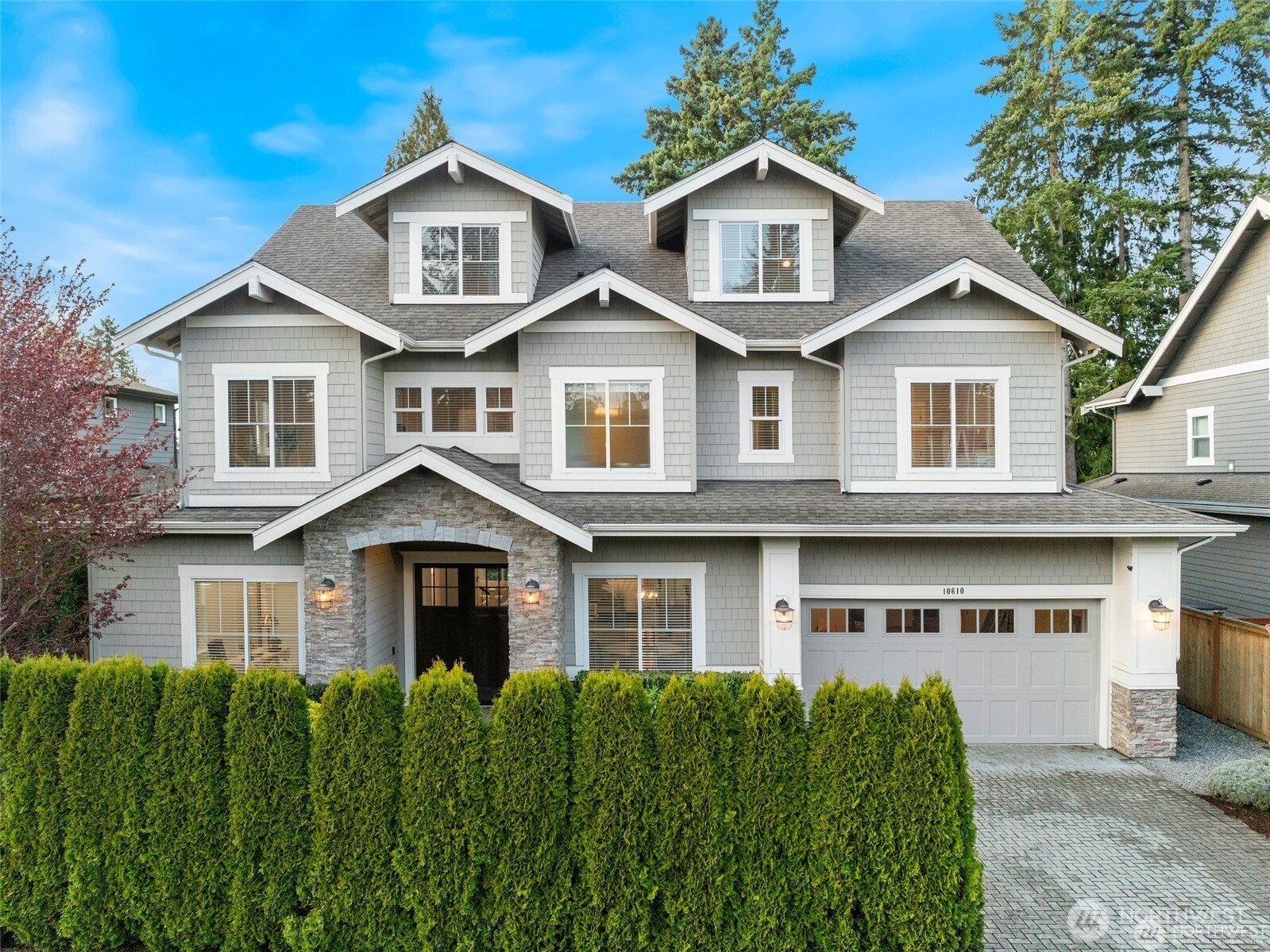 10610 NE 28th Street Bellevue WA 98004