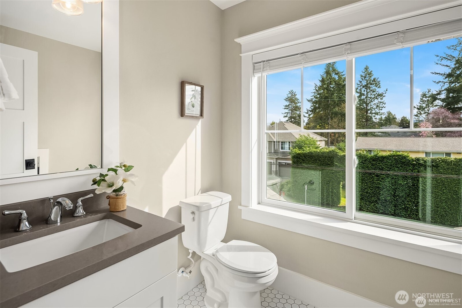 10610 NE 28th Street Bellevue WA 98004