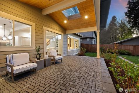 10610 NE 28th Street Bellevue WA 98004