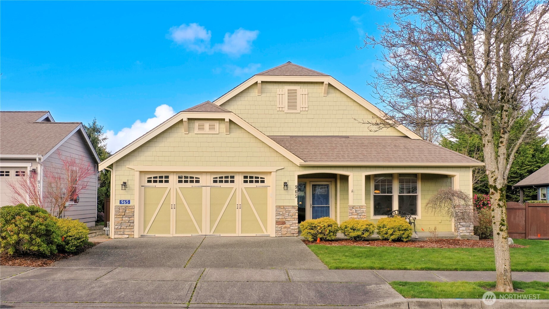 965 Chestnut Loop Mount Vernon WA 98274