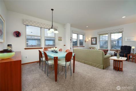 965 Chestnut Loop Mount Vernon WA 98274