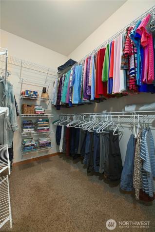 965 Chestnut Loop Mount Vernon WA 98274