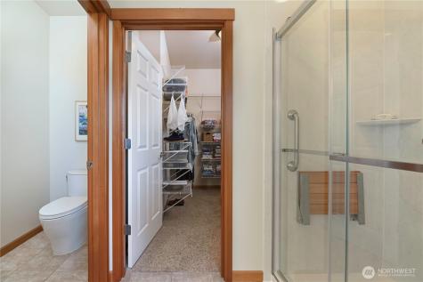 965 Chestnut Loop Mount Vernon WA 98274