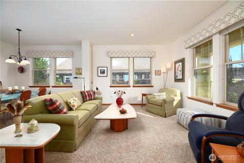 965 Chestnut Loop Mount Vernon WA 98274