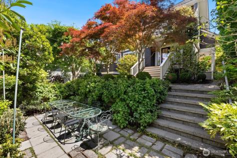 511 33rd Avenue Seattle WA 98122