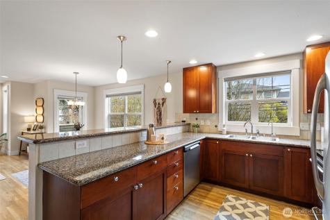 9501 Interlake Avenue N Seattle WA 98103