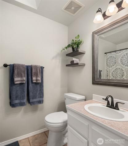 12008 SE 218th Place Kent WA 98031