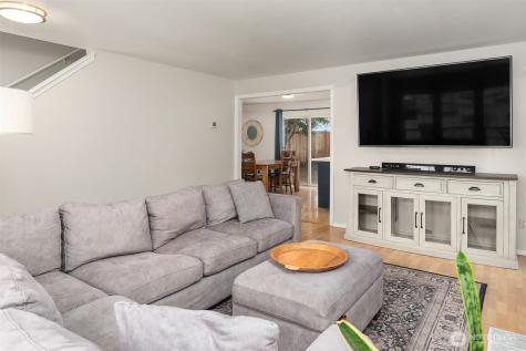 12008 SE 218th Place Kent WA 98031