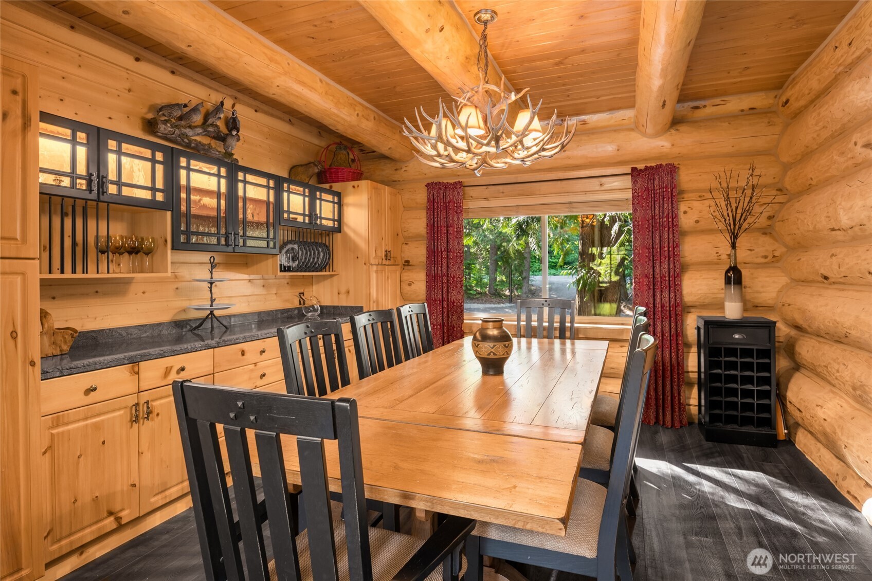 4422 Kachess Lake Road Easton WA 98925