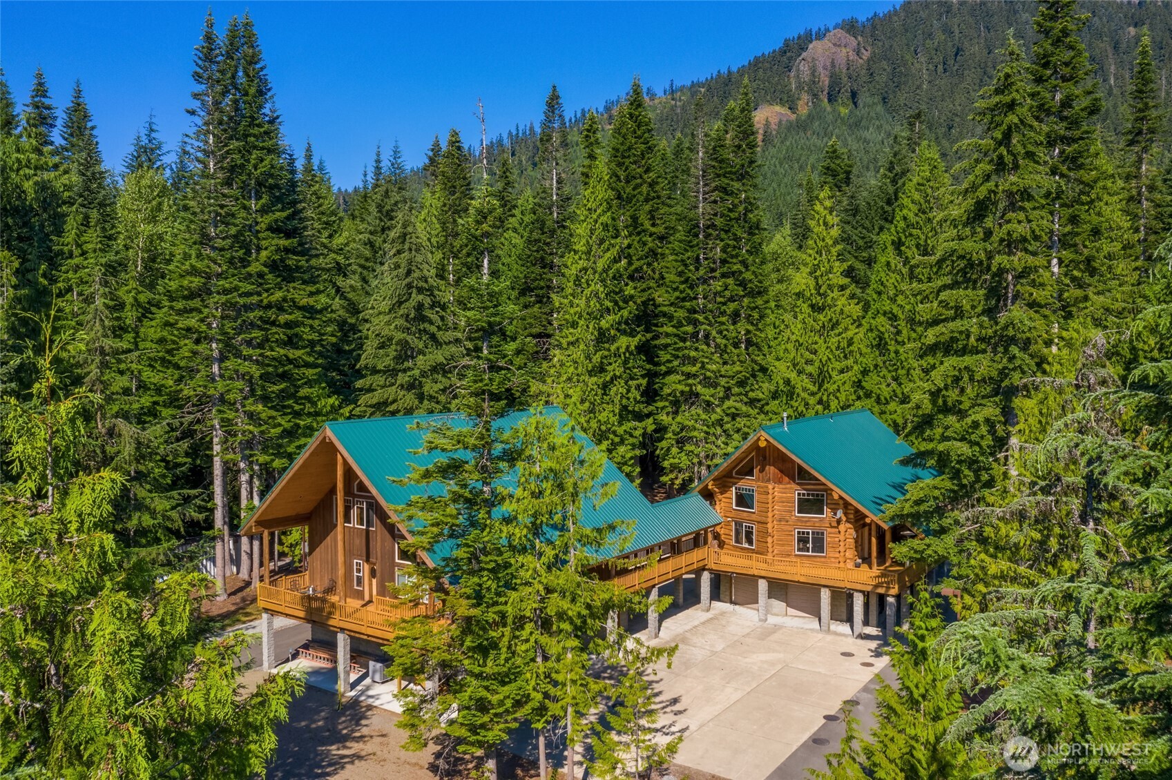 4422 Kachess Lake Road Easton WA 98925
